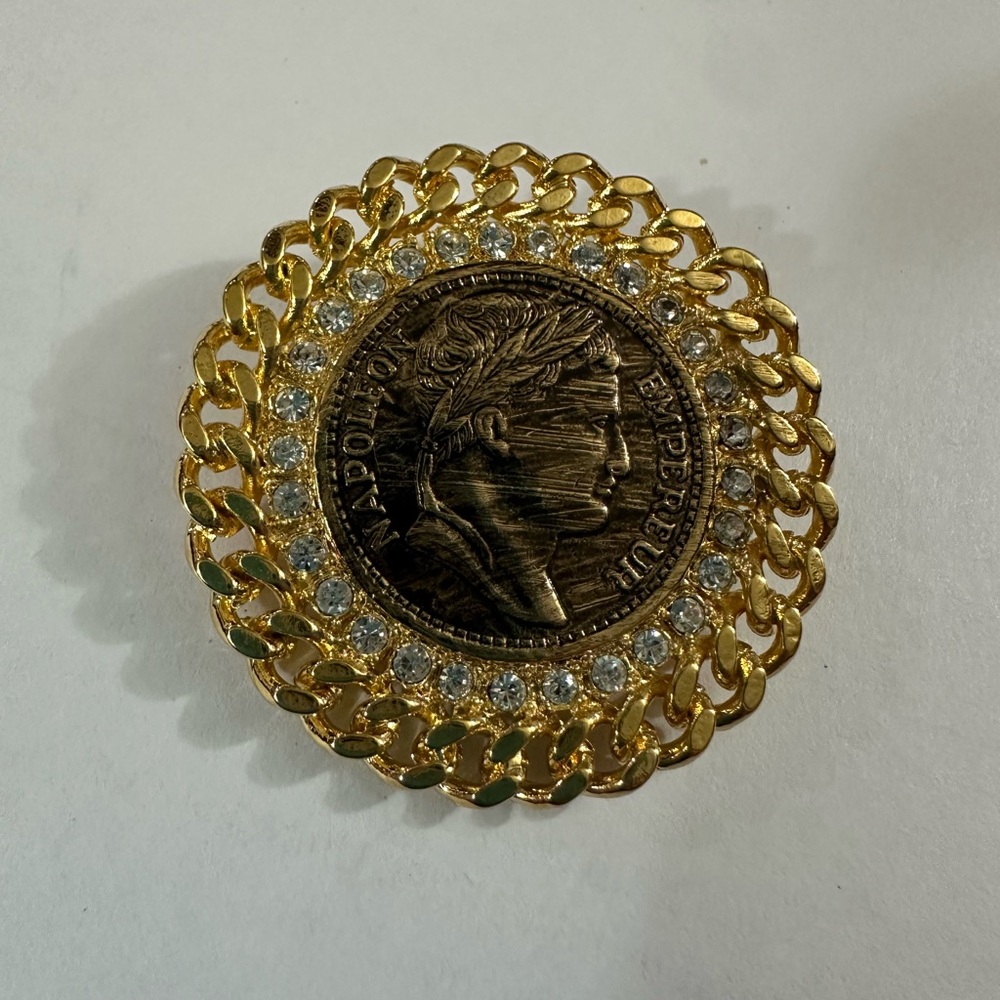 Napoleon Empereur studded gold tone brooch